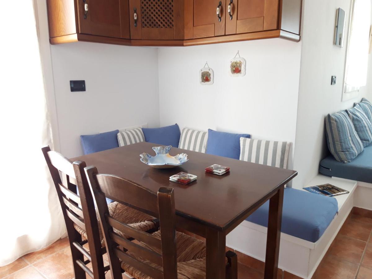 Akitos Maisonette Adamantas  Exterior foto